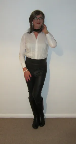 genevieve-trans-paris